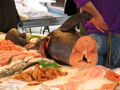 fish_market_in_venice_italy_0310